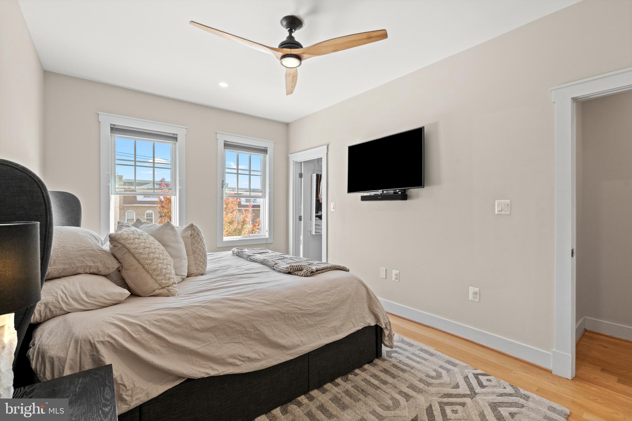 Real estate listing preview #29