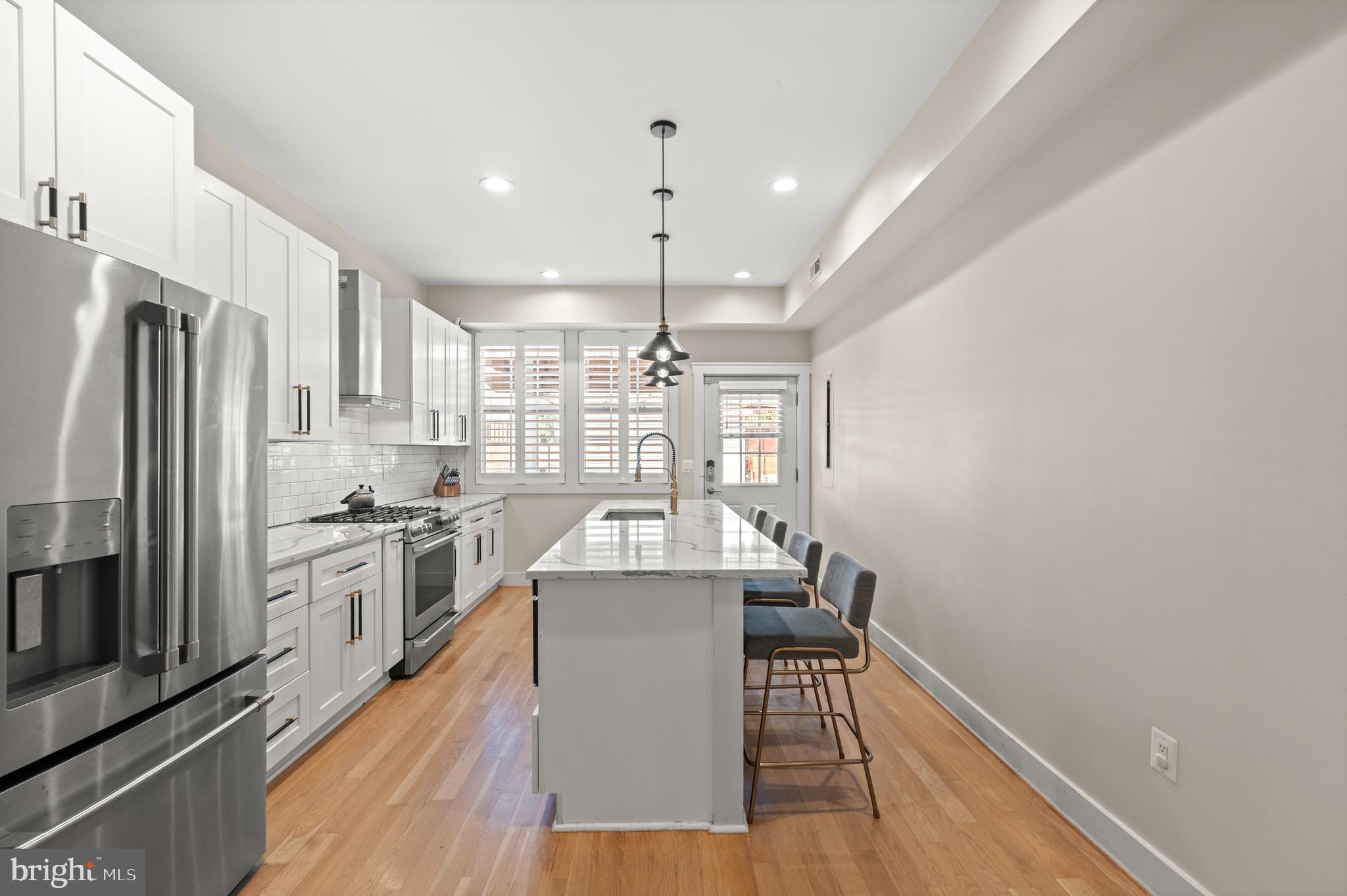 Real estate listing preview #13