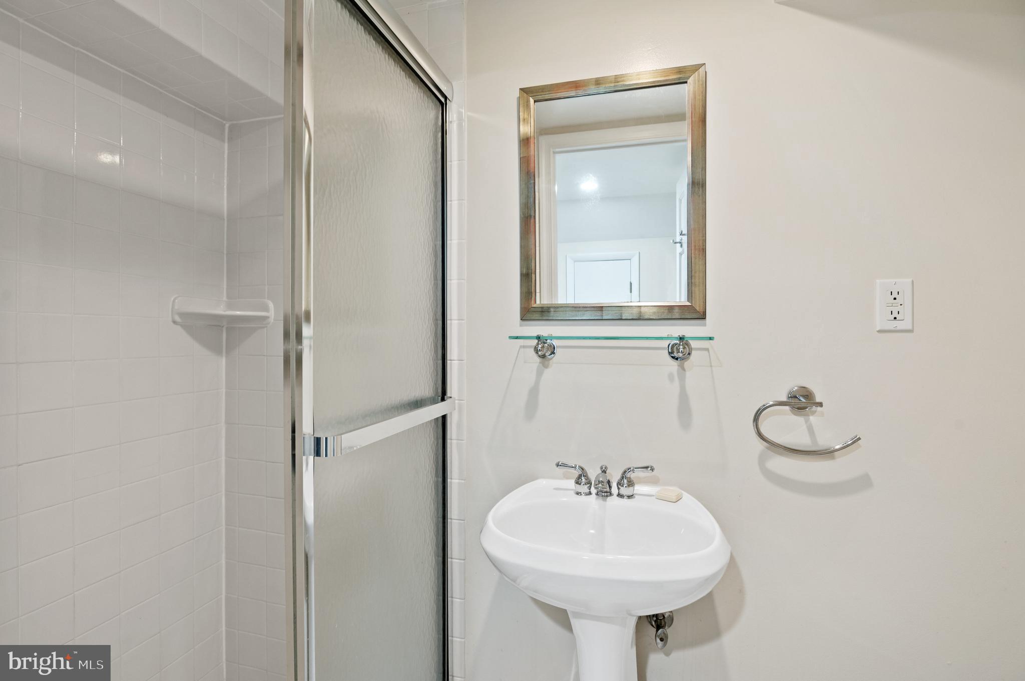 Real estate listing preview #26