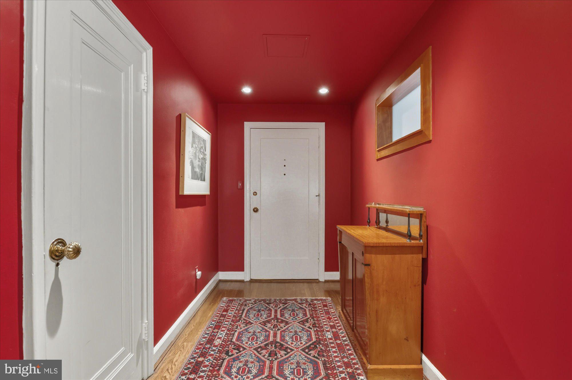 Real estate listing preview #3