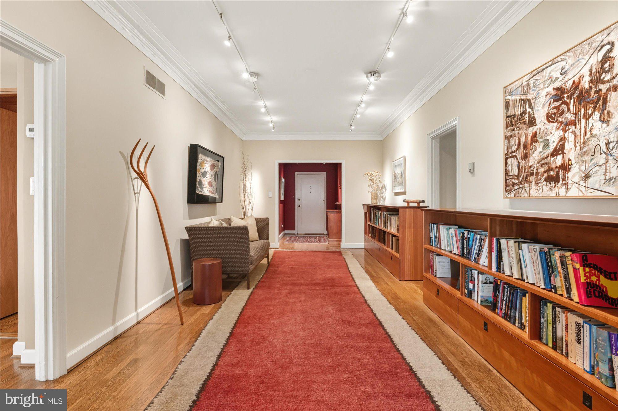 Real estate listing preview #7