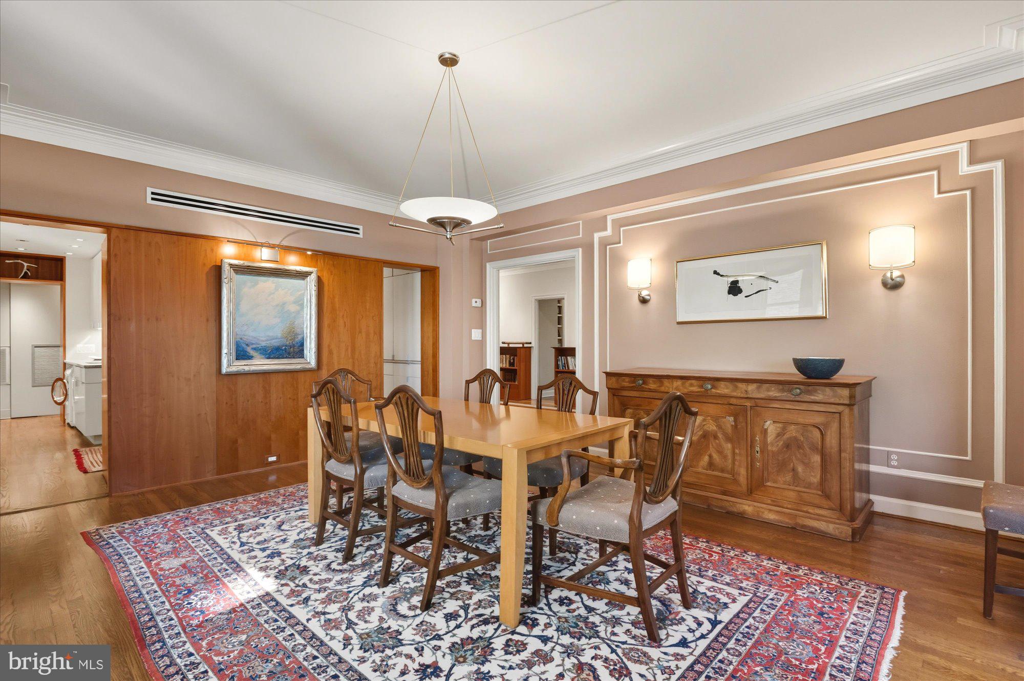 Real estate listing preview #10