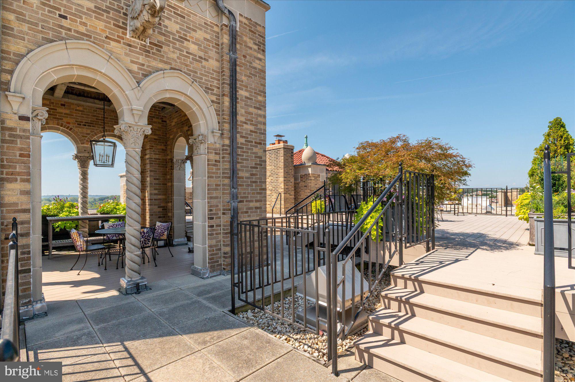 Real estate listing preview #43