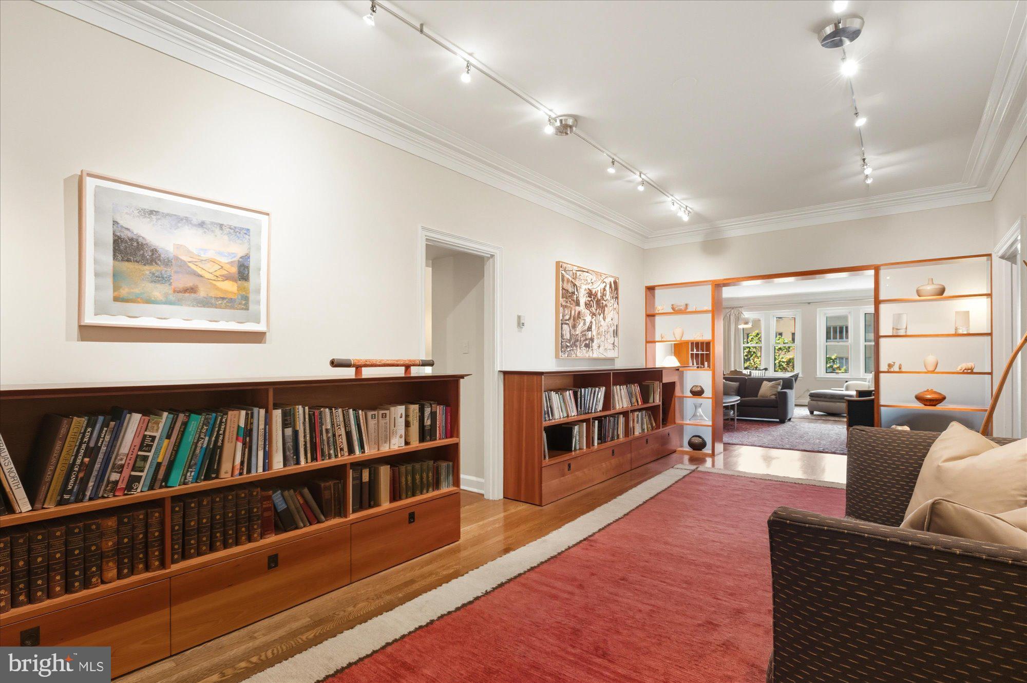 Real estate listing preview #4