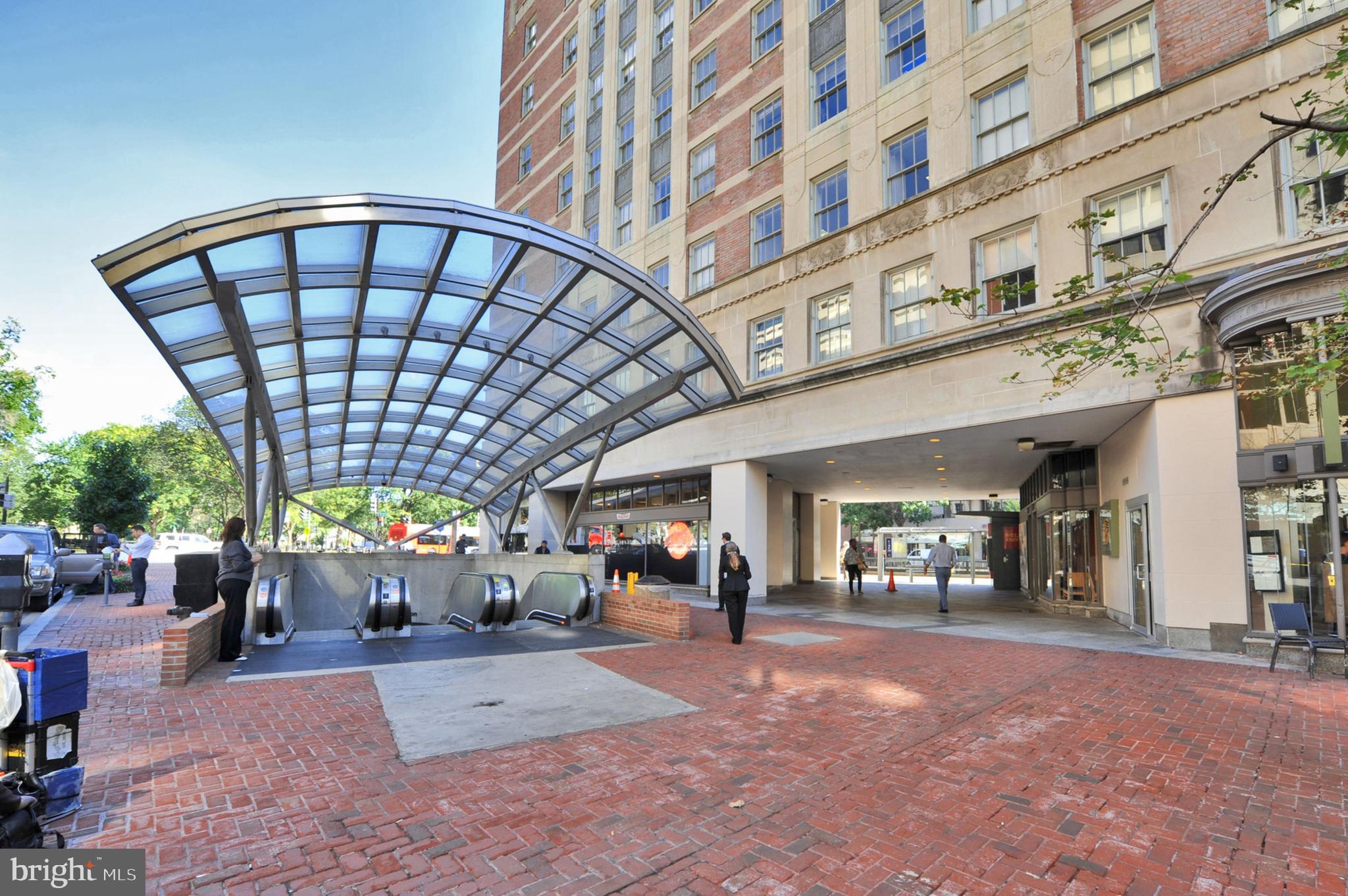 Real estate listing preview #47