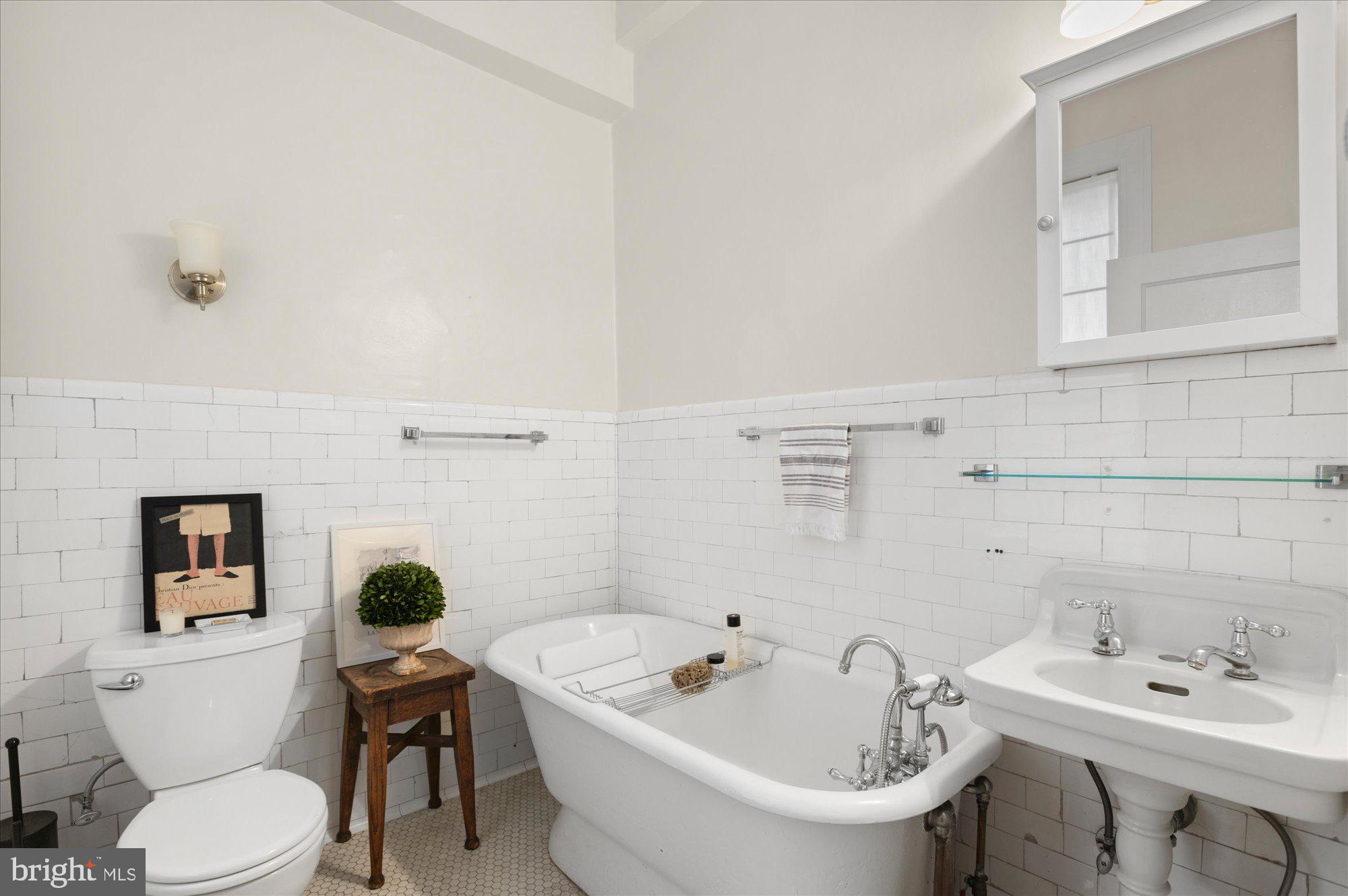 Real estate listing preview #28