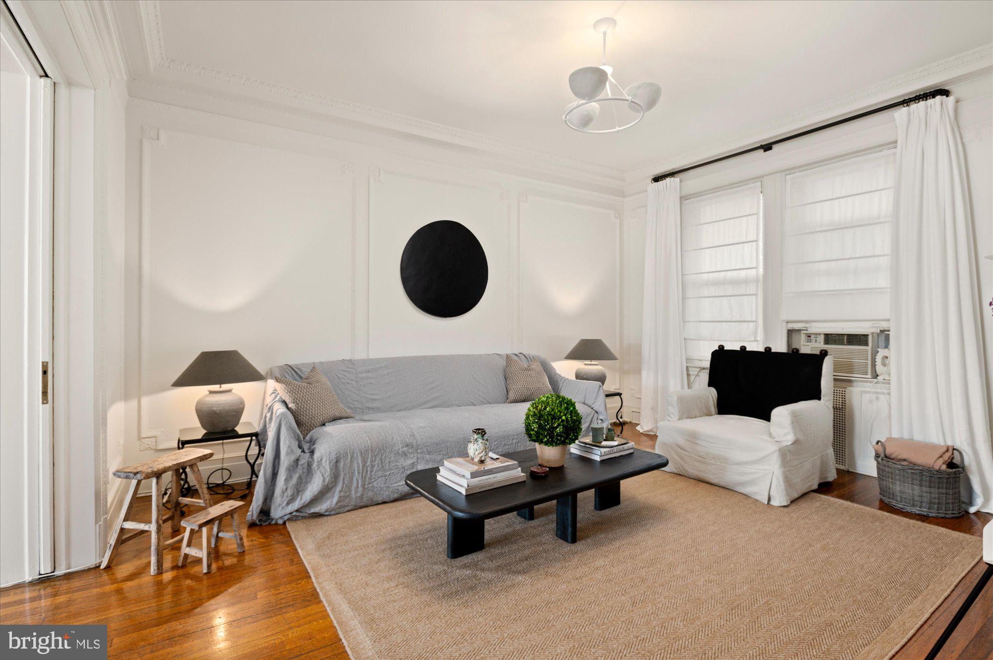 Real estate listing preview #16