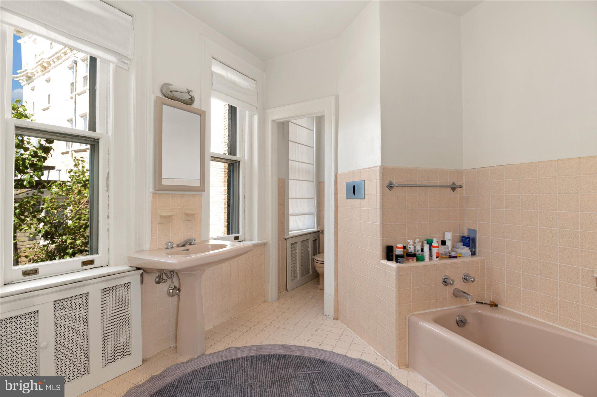 Real estate listing preview #25