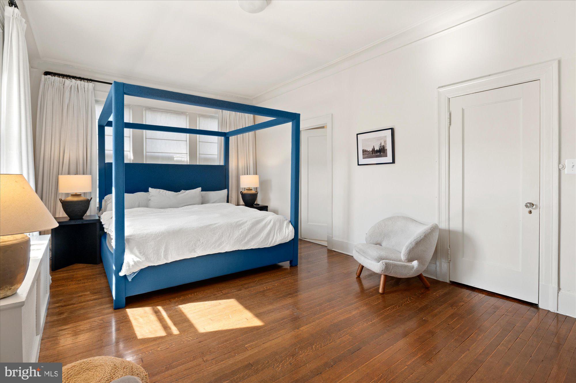 Real estate listing preview #24