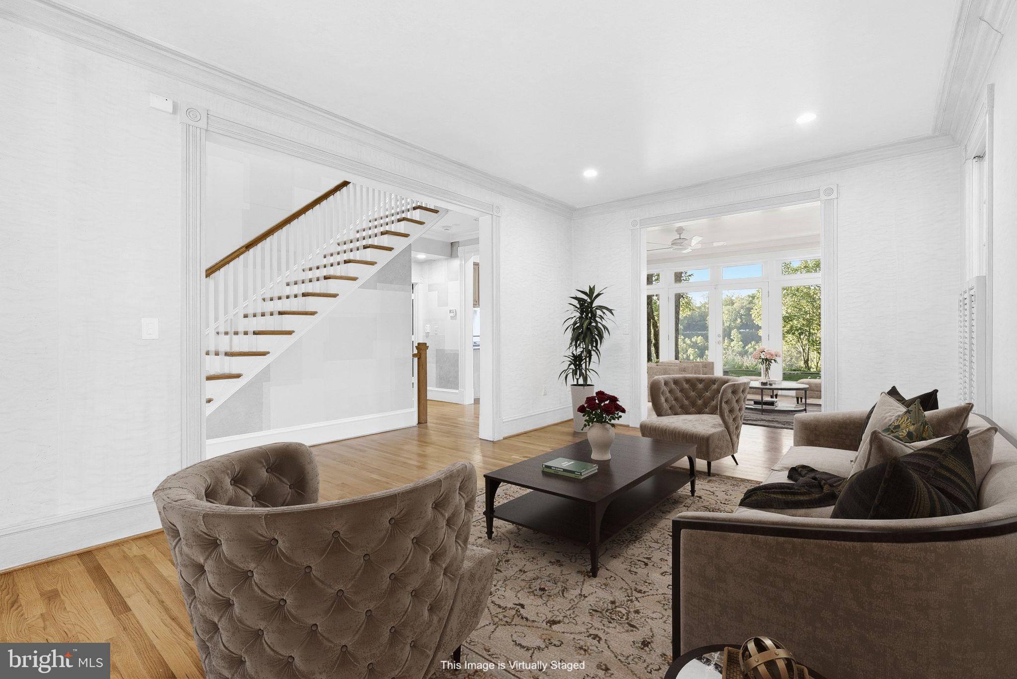 Real estate listing preview #4