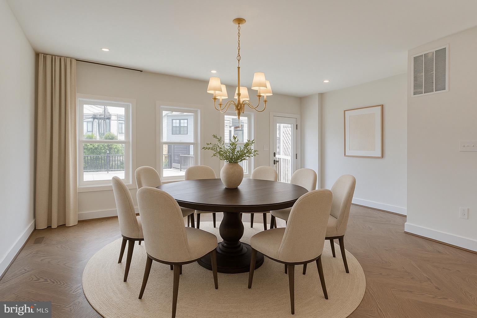 Real estate listing preview #5