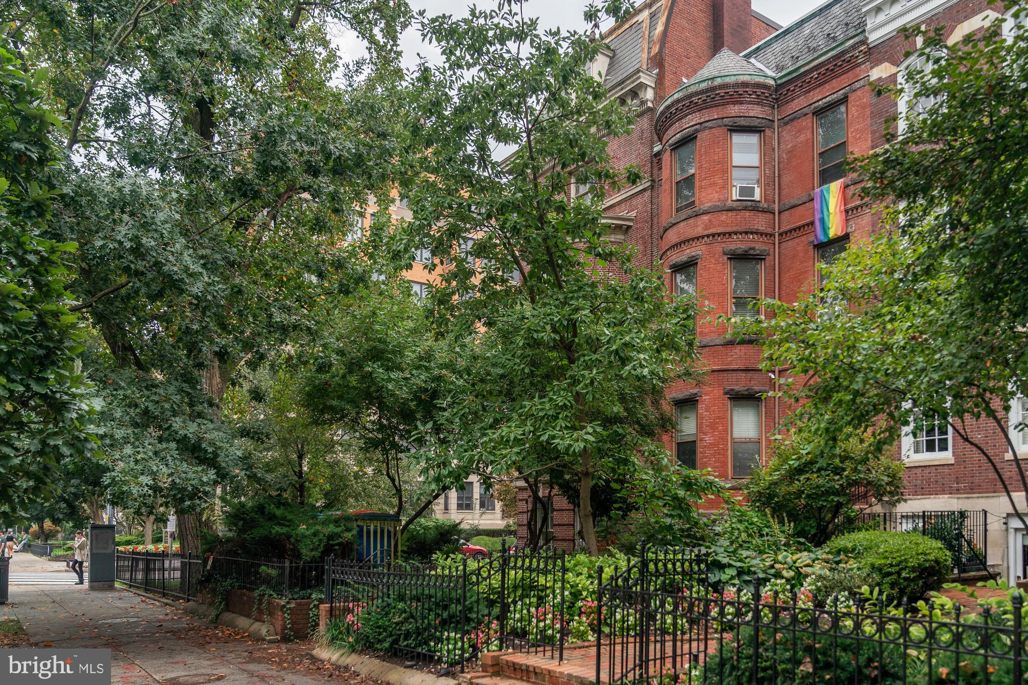 Real estate listing preview #5