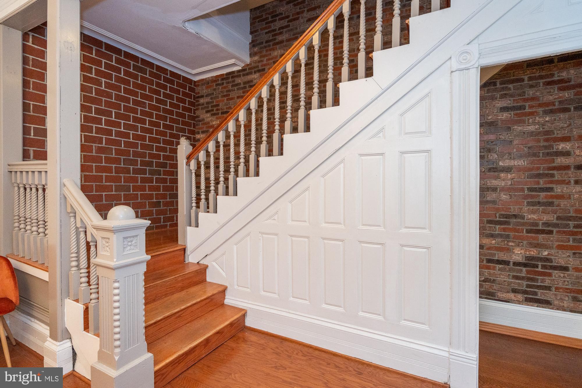 Real estate listing preview #11