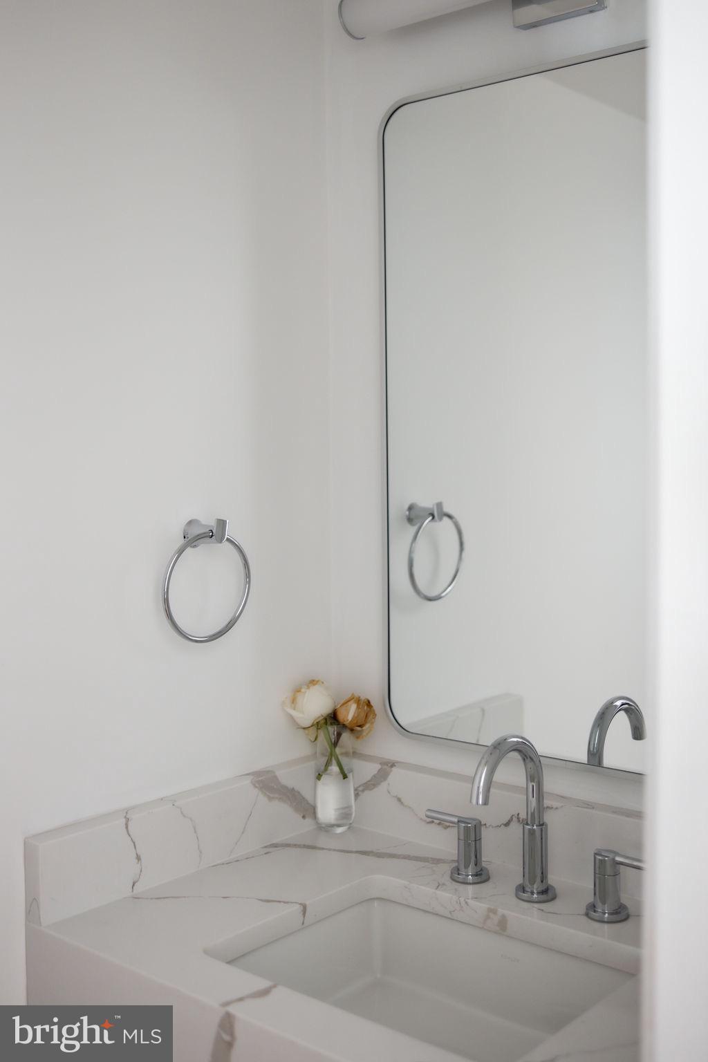 Real estate listing preview #15