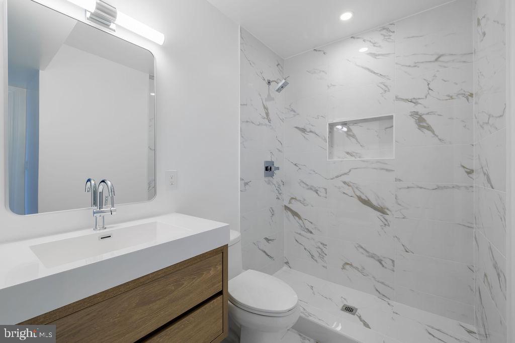 Real estate listing preview #29