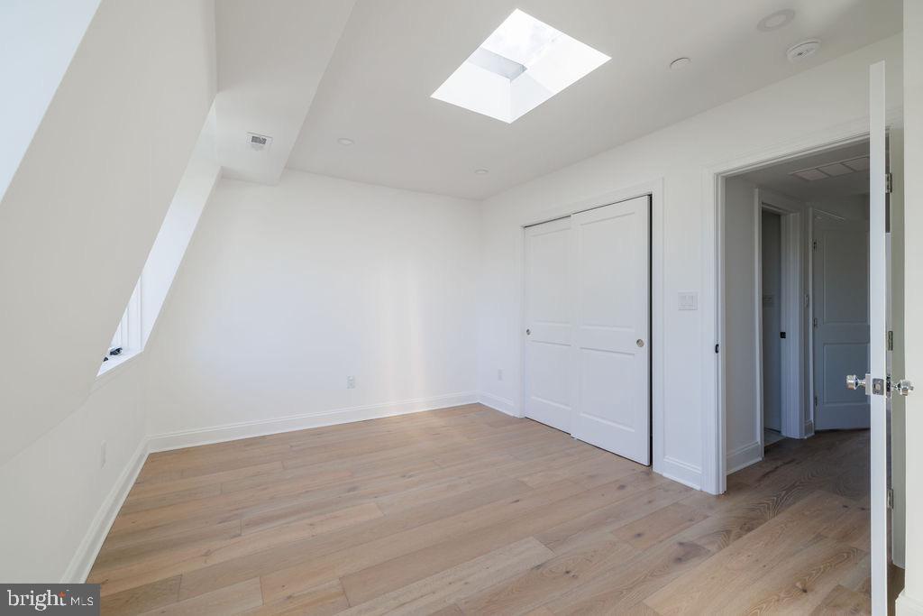 Real estate listing preview #27