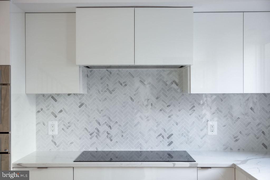 Real estate listing preview #9