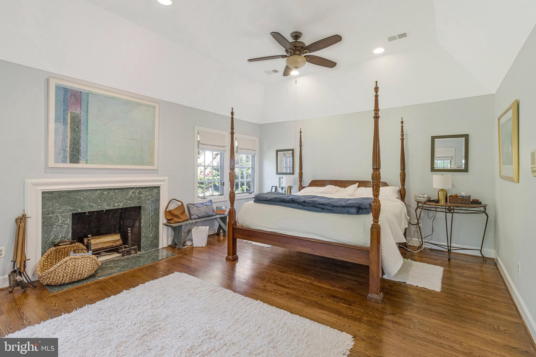 Real estate listing preview #36