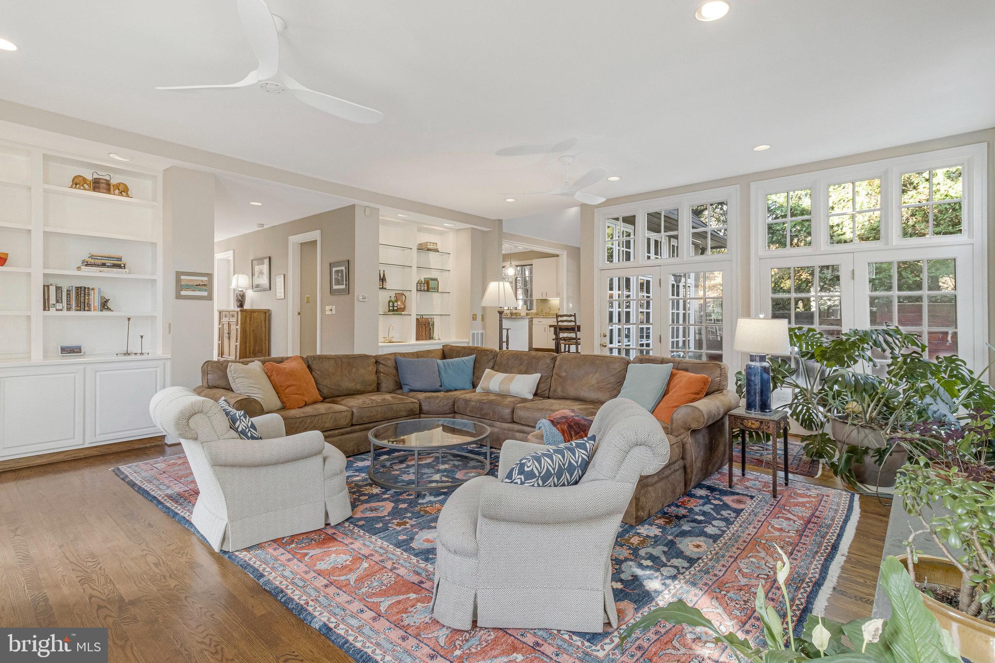 Real estate listing preview #22