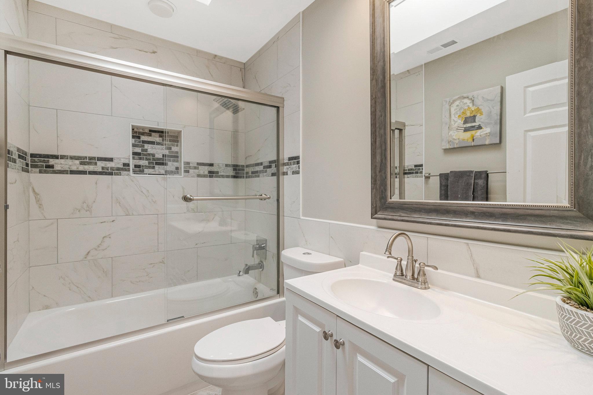 Real estate listing preview #52