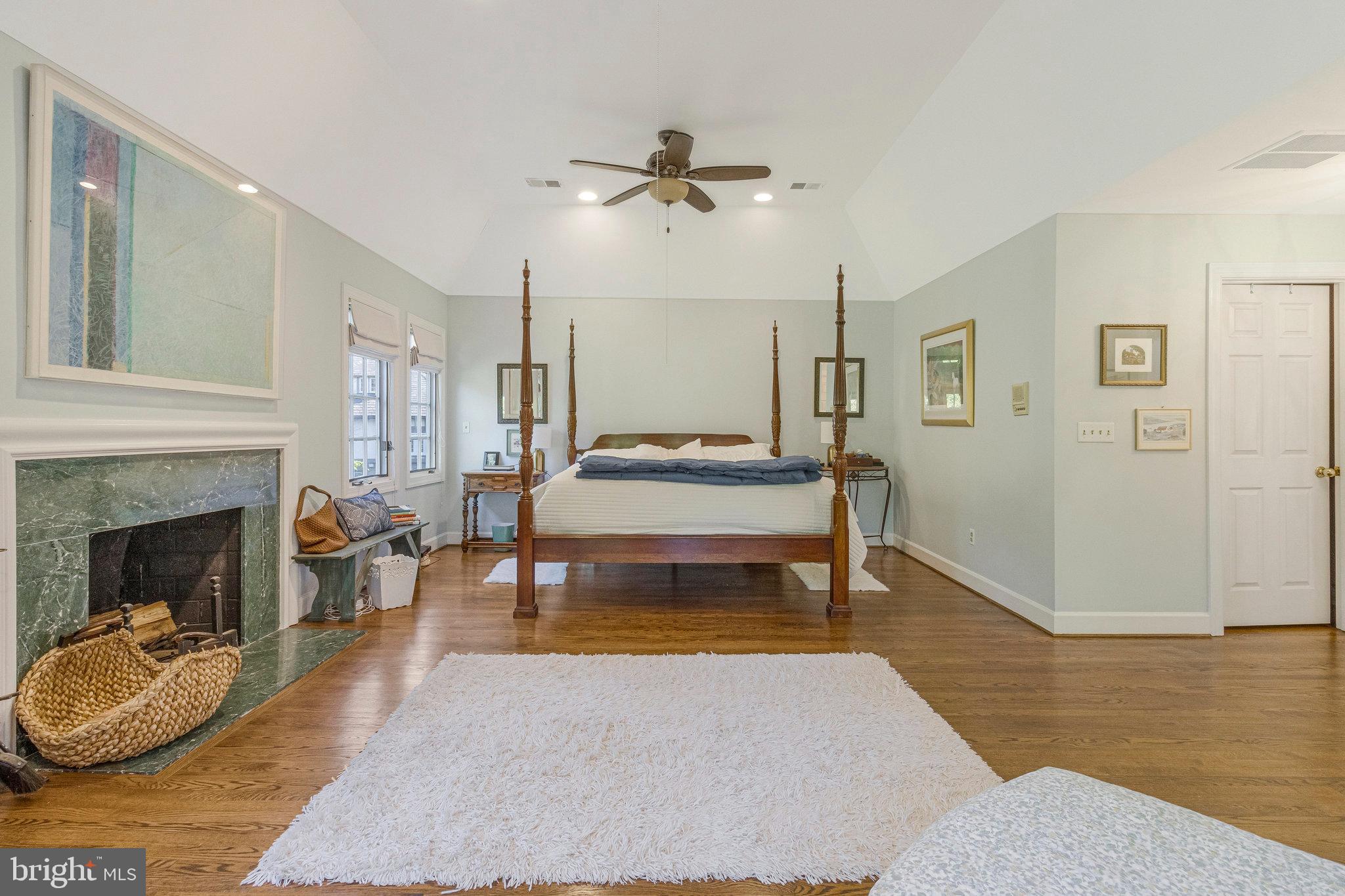 Real estate listing preview #35