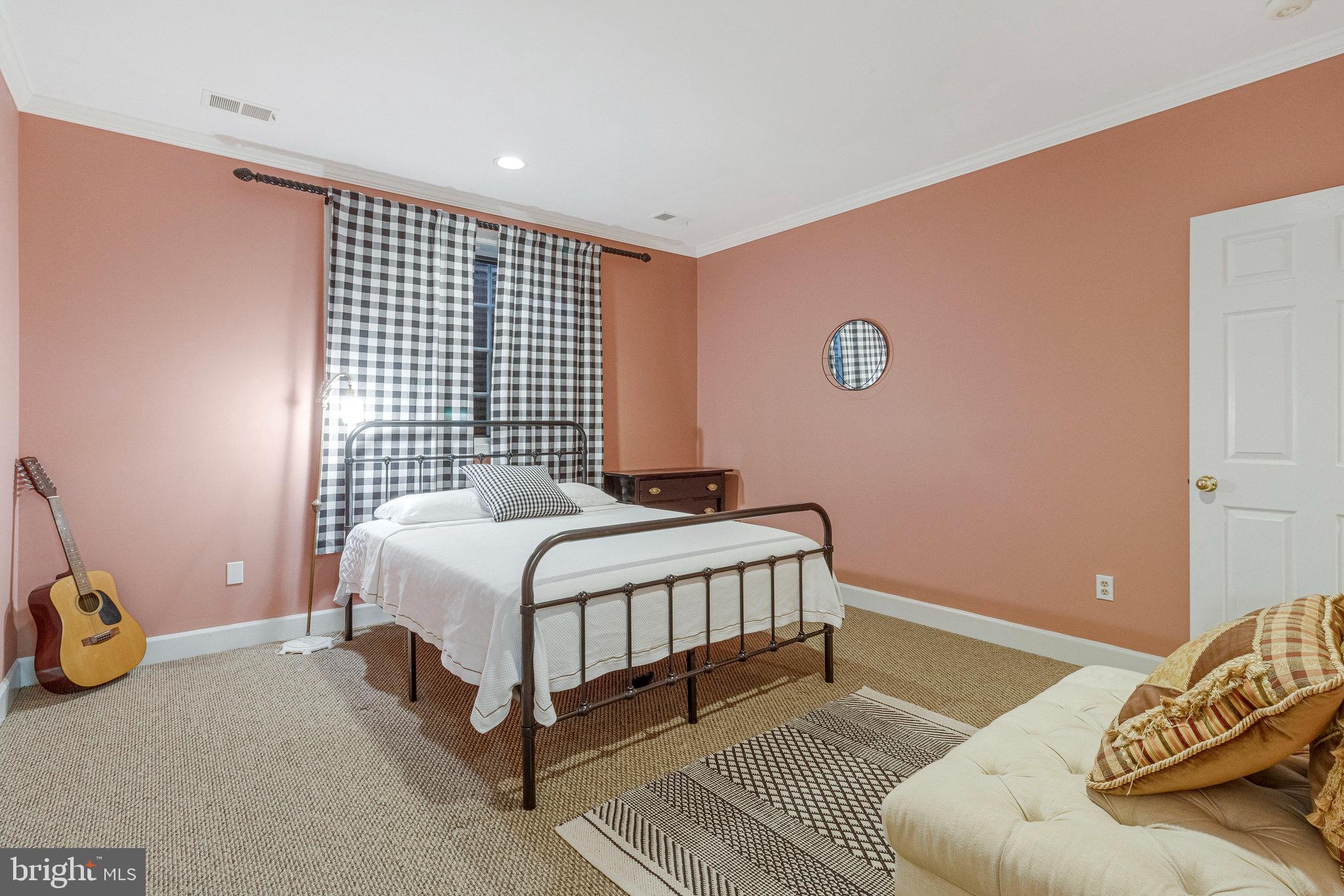 Real estate listing preview #61