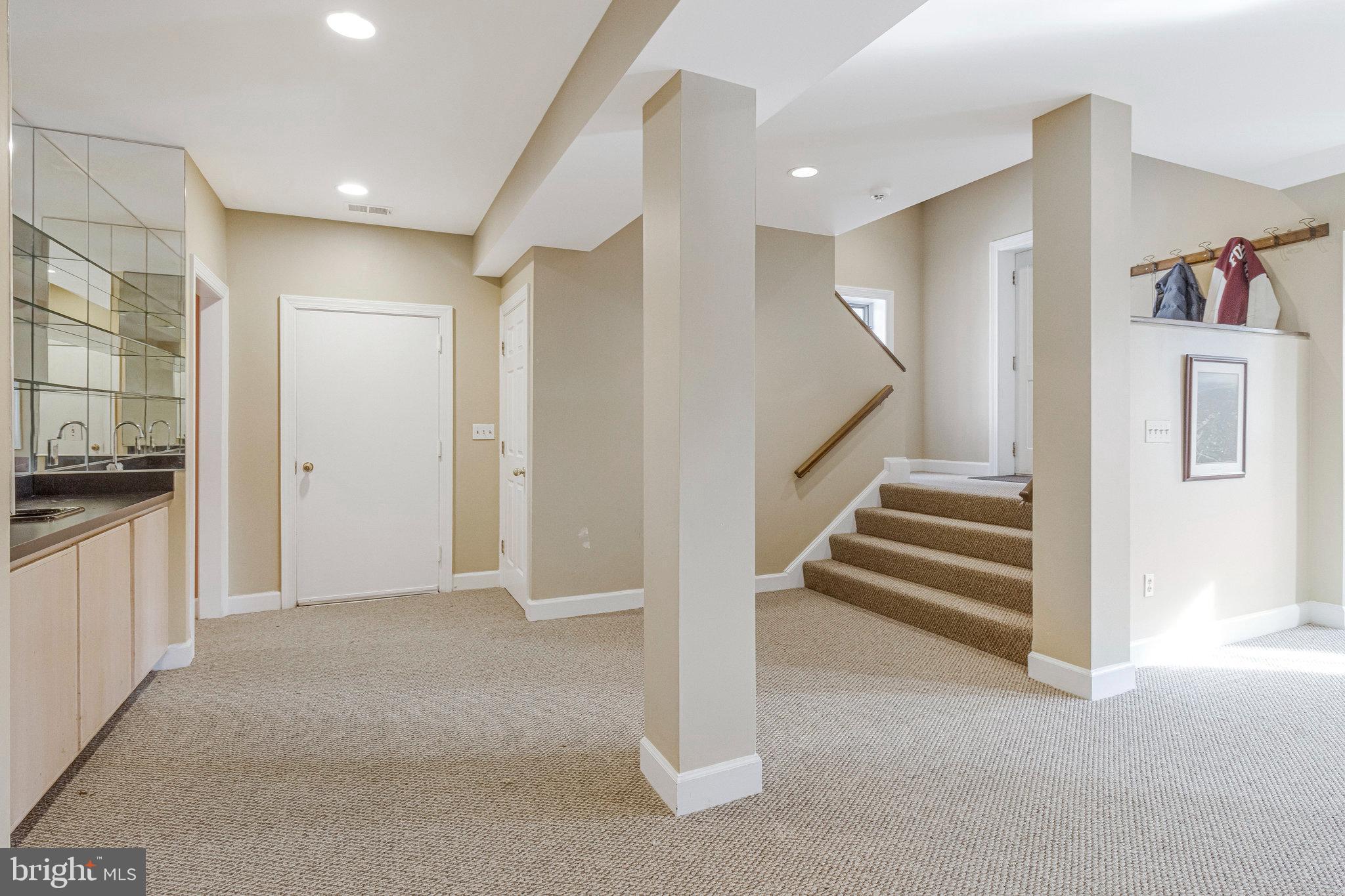 Real estate listing preview #54