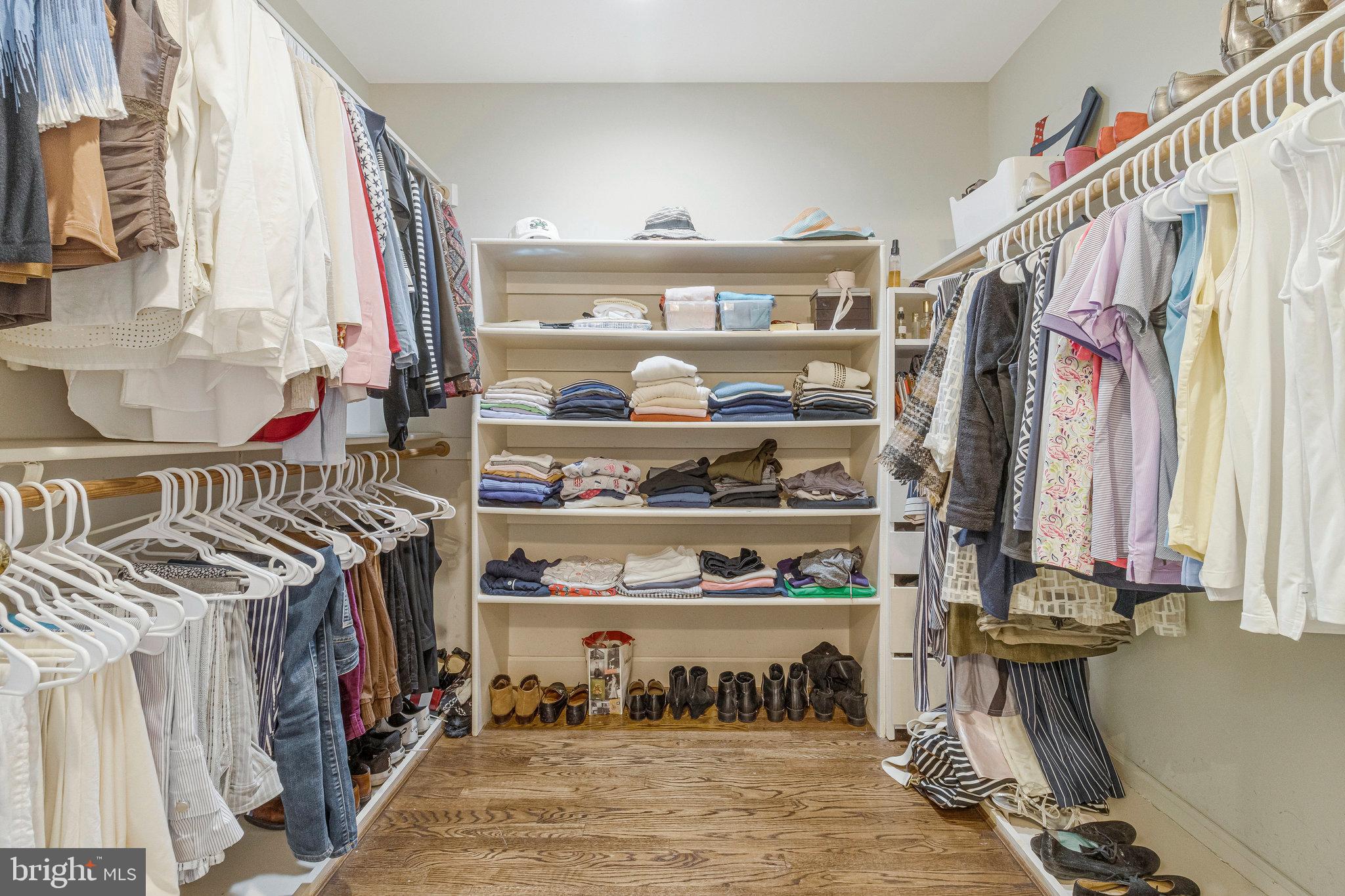 Real estate listing preview #42