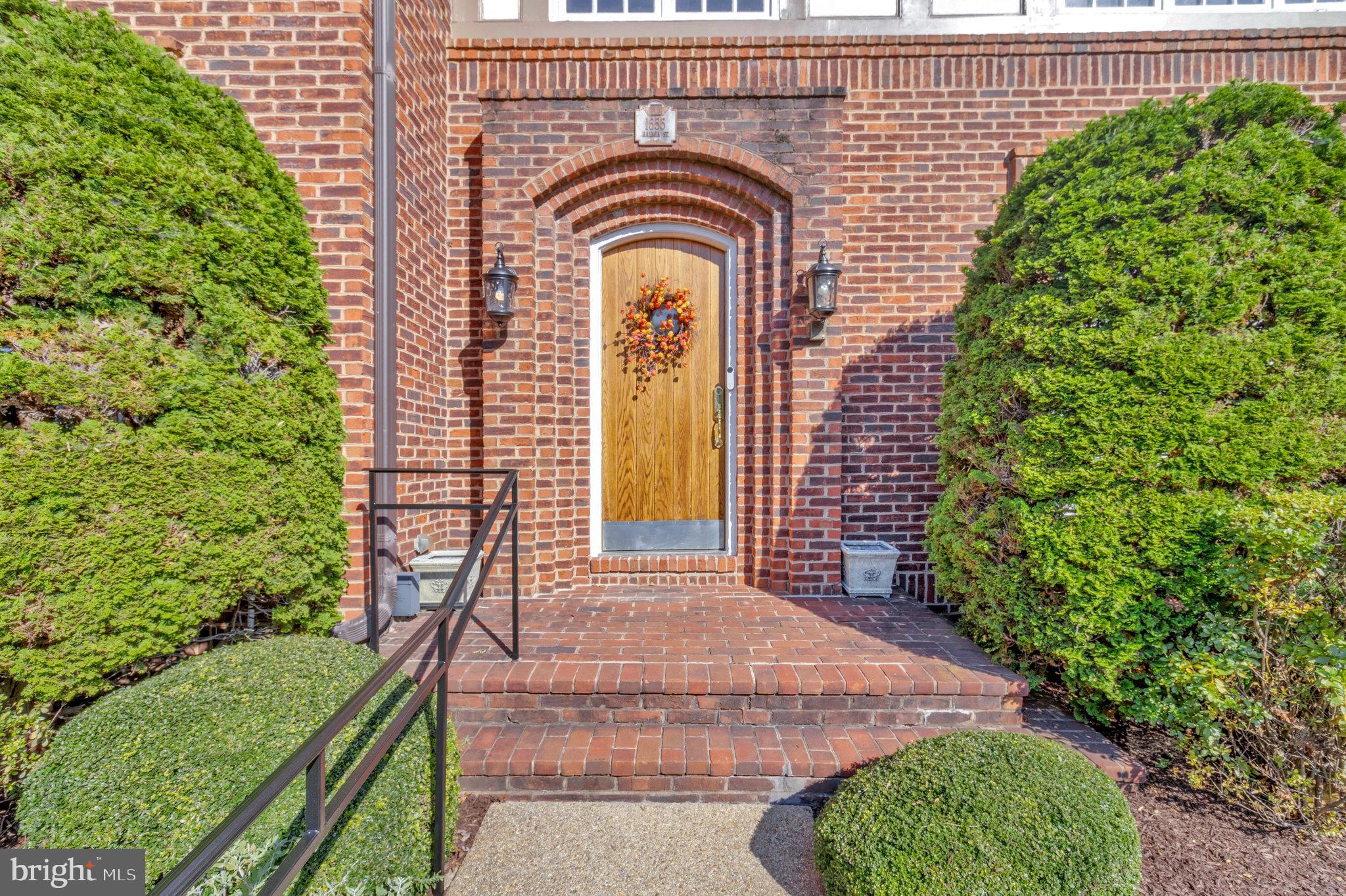 Real estate listing preview #3