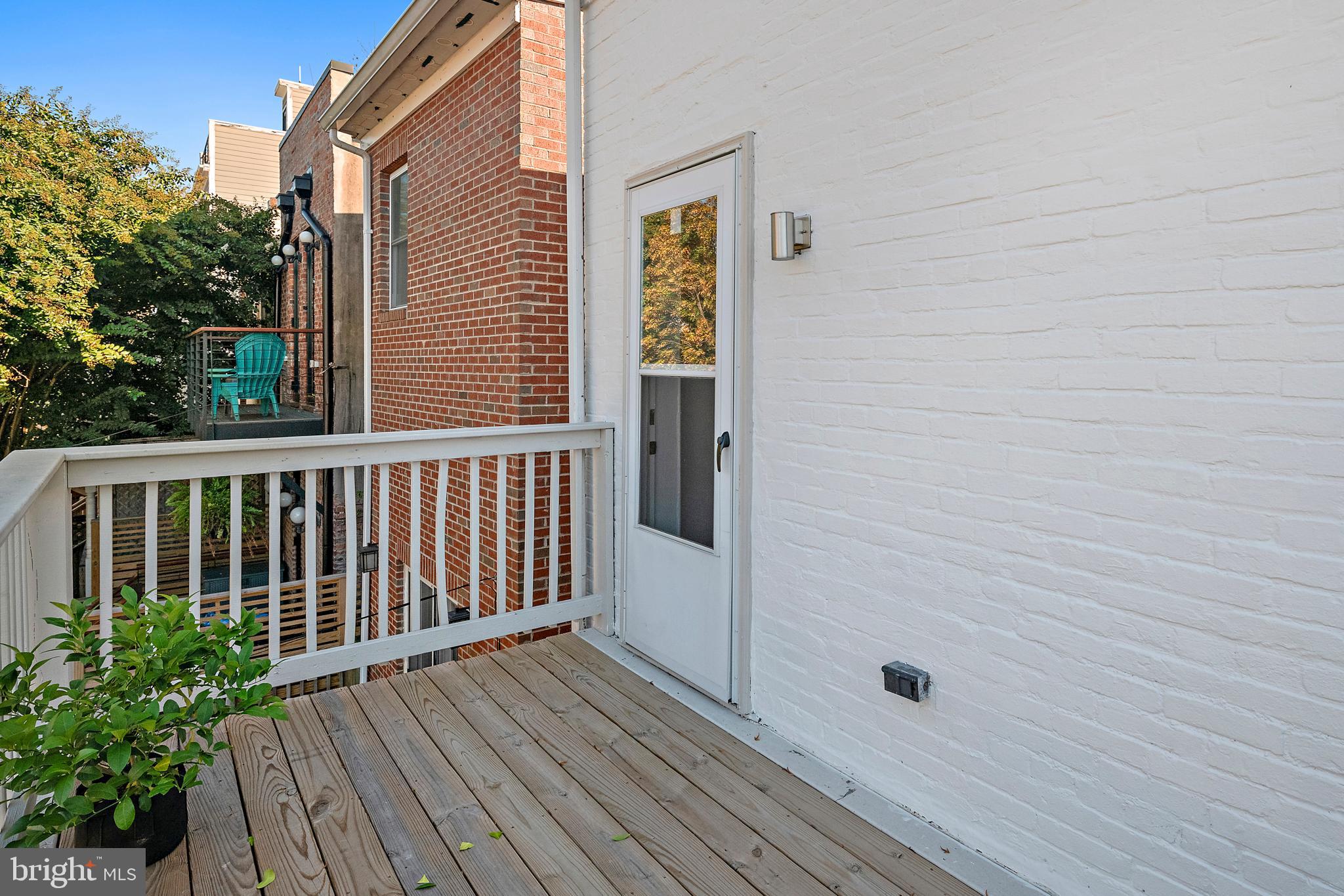 Real estate listing preview #22