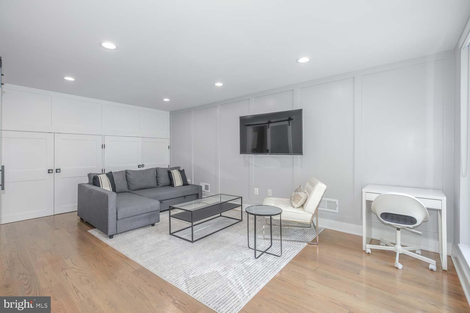 Real estate listing preview #22