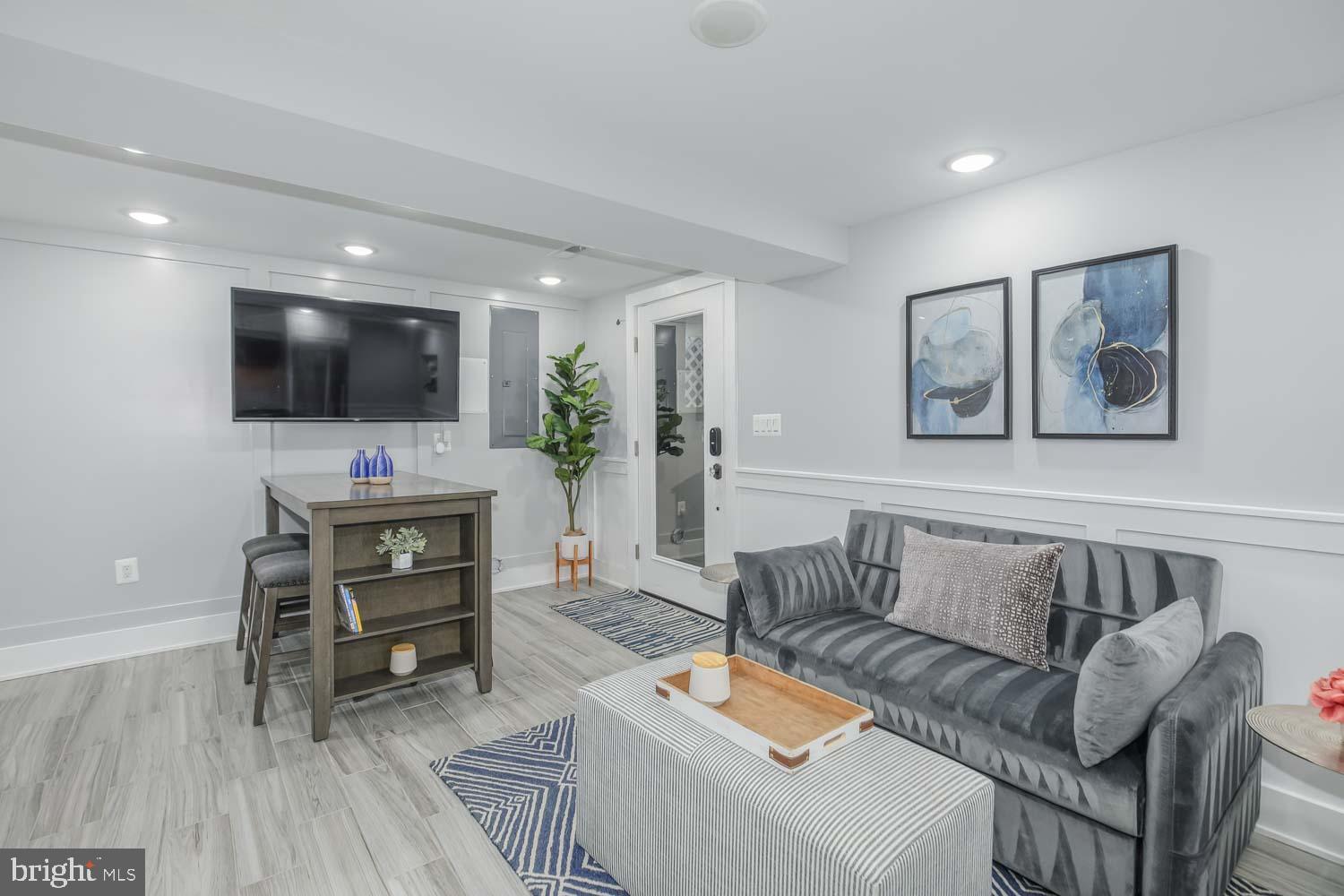 Real estate listing preview #33