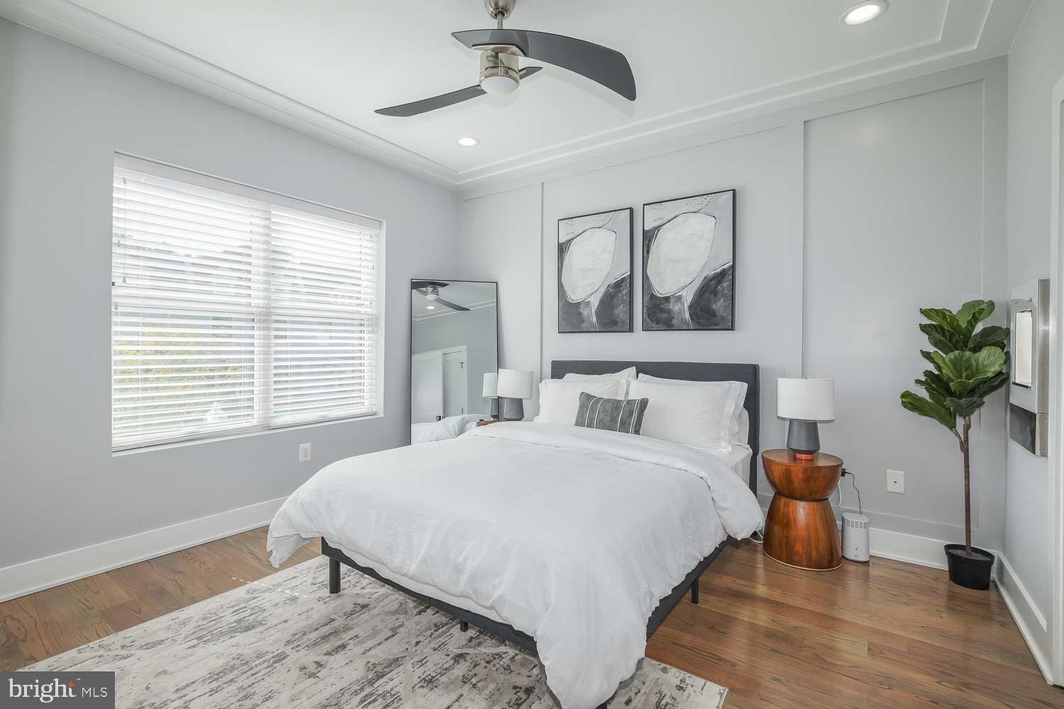 Real estate listing preview #13