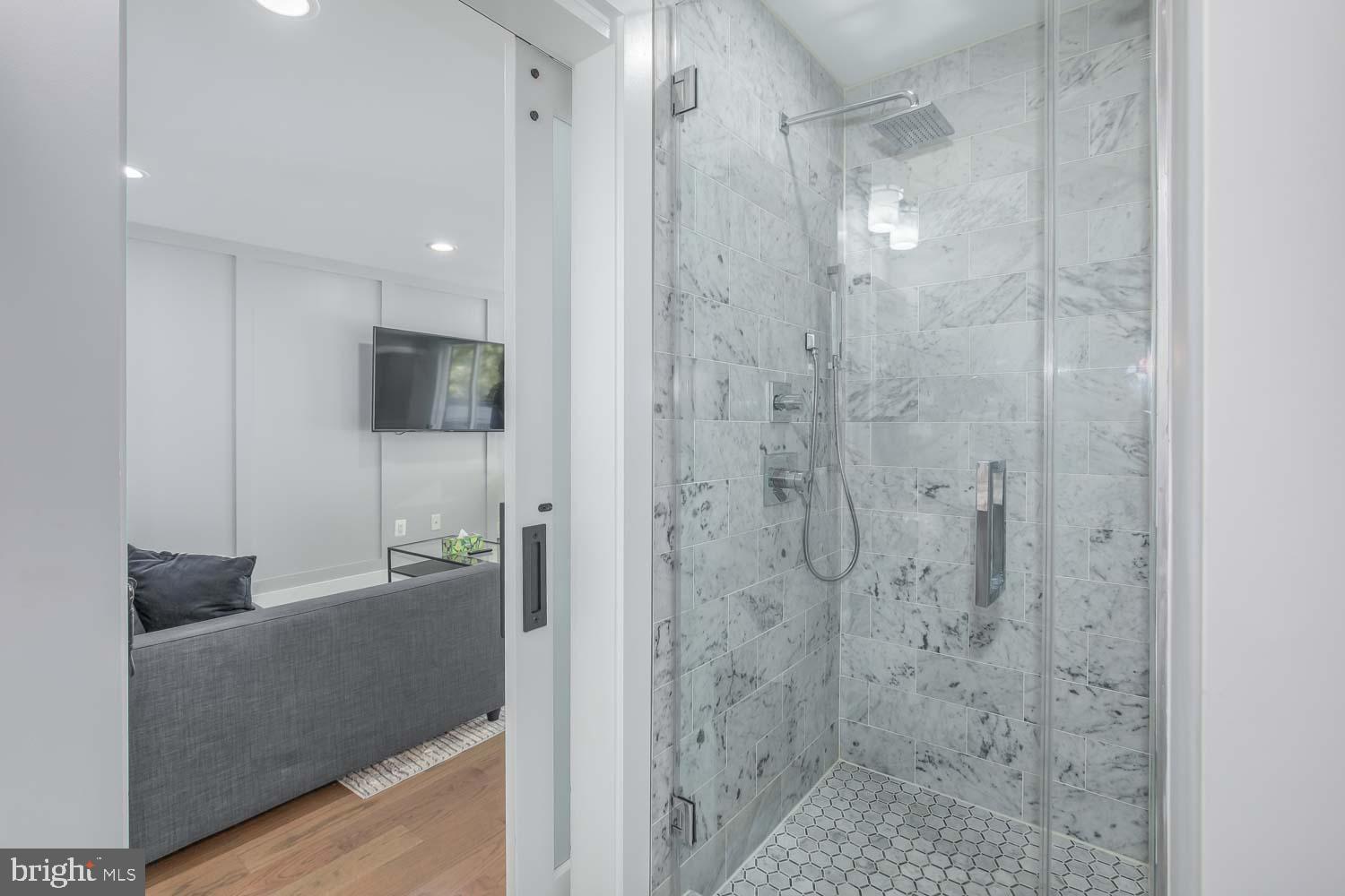 Real estate listing preview #27