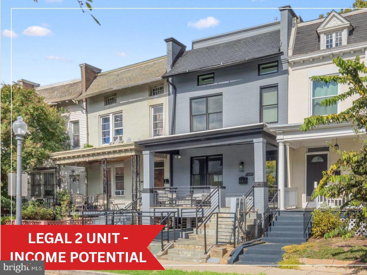 Real estate listing preview #1