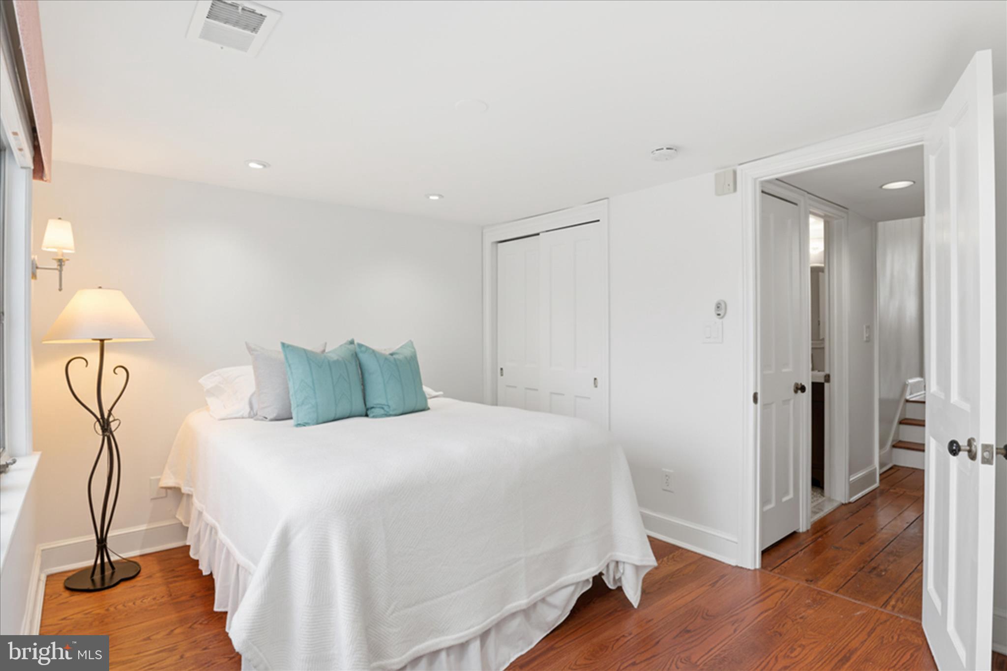 Real estate listing preview #37