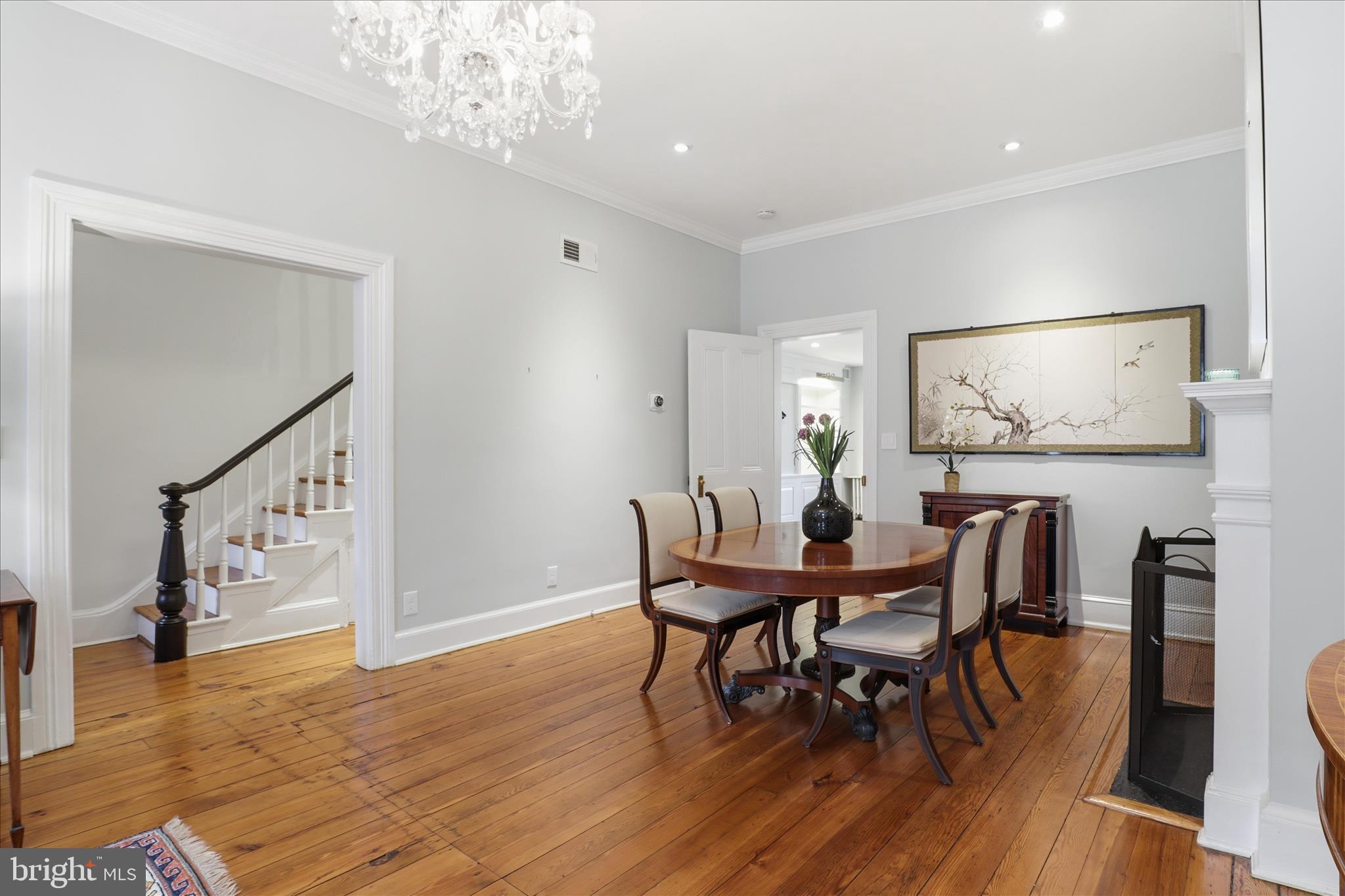 Real estate listing preview #13