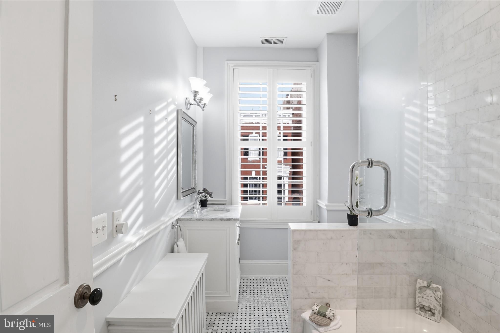 Real estate listing preview #33