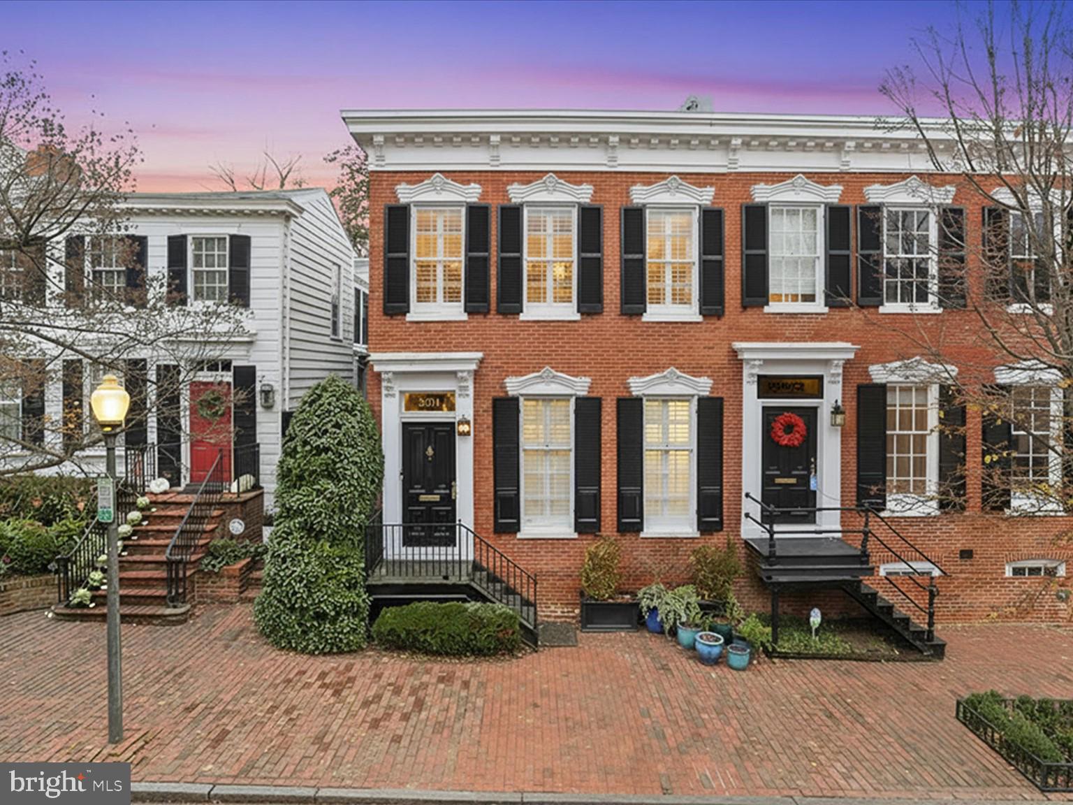 Real estate listing preview #1