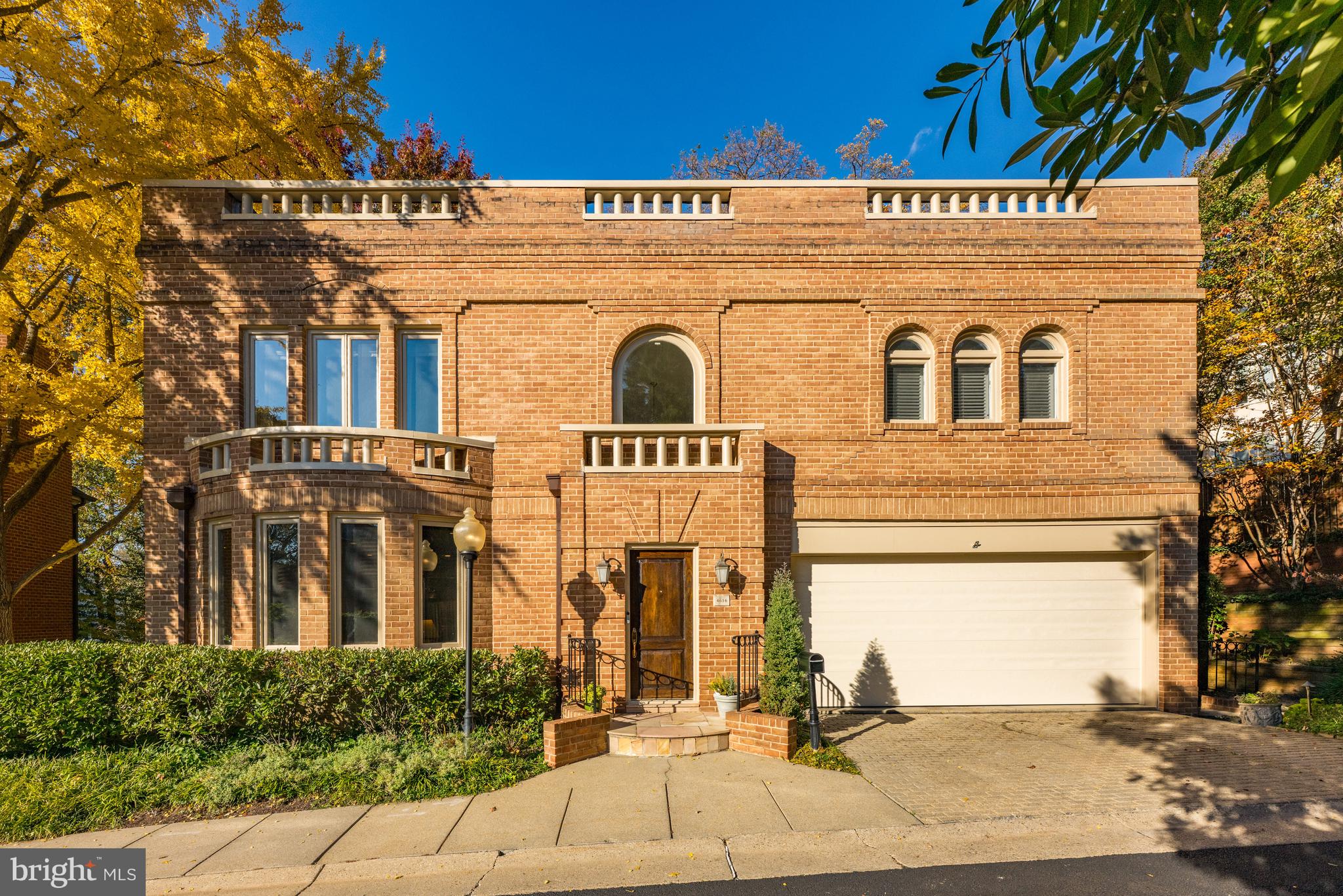 Real estate listing preview #1