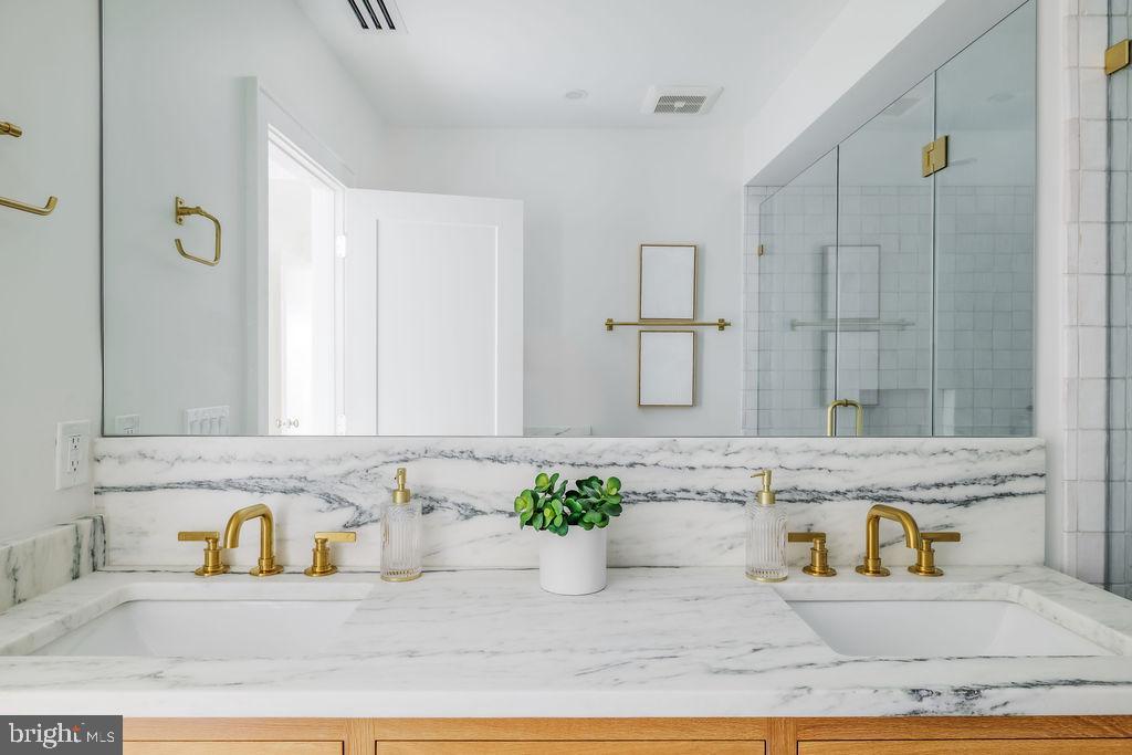 Real estate listing preview #41