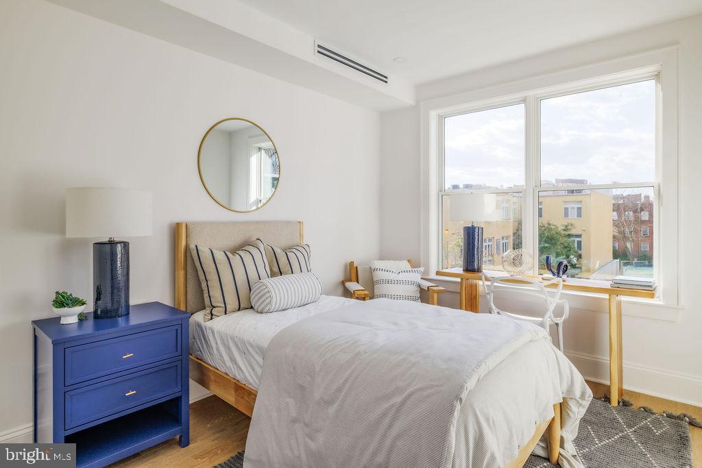 Real estate listing preview #49