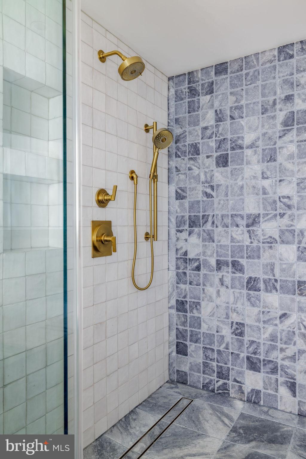 Real estate listing preview #42