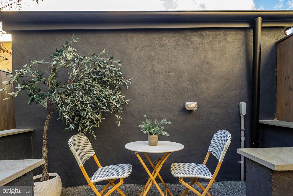 Real estate listing preview #75