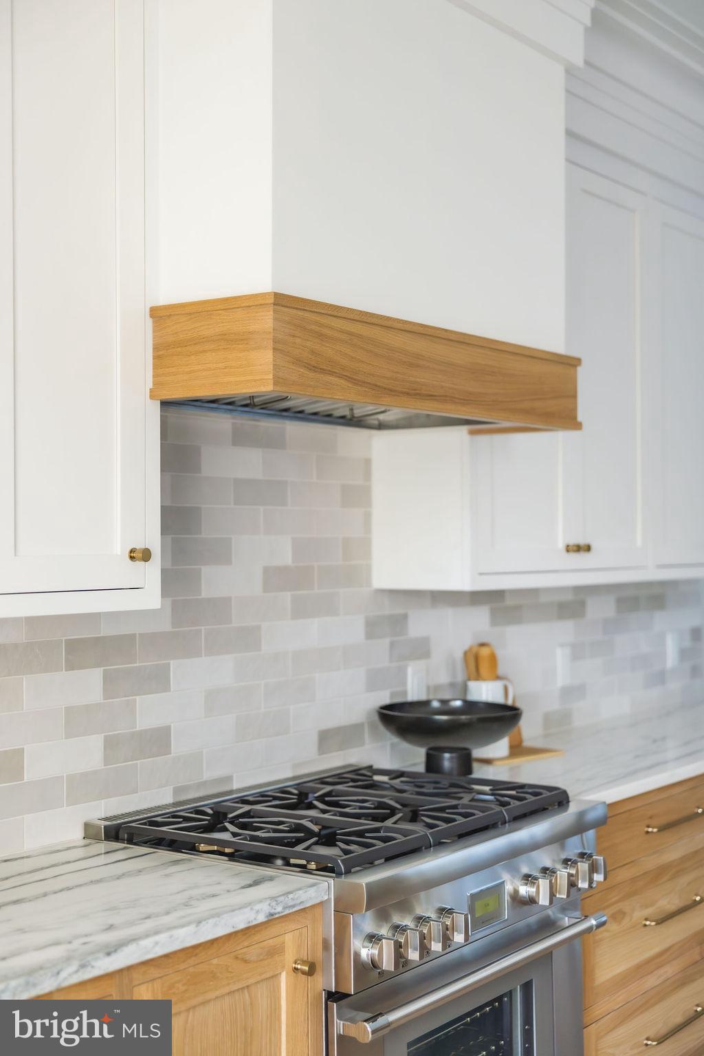 Real estate listing preview #27