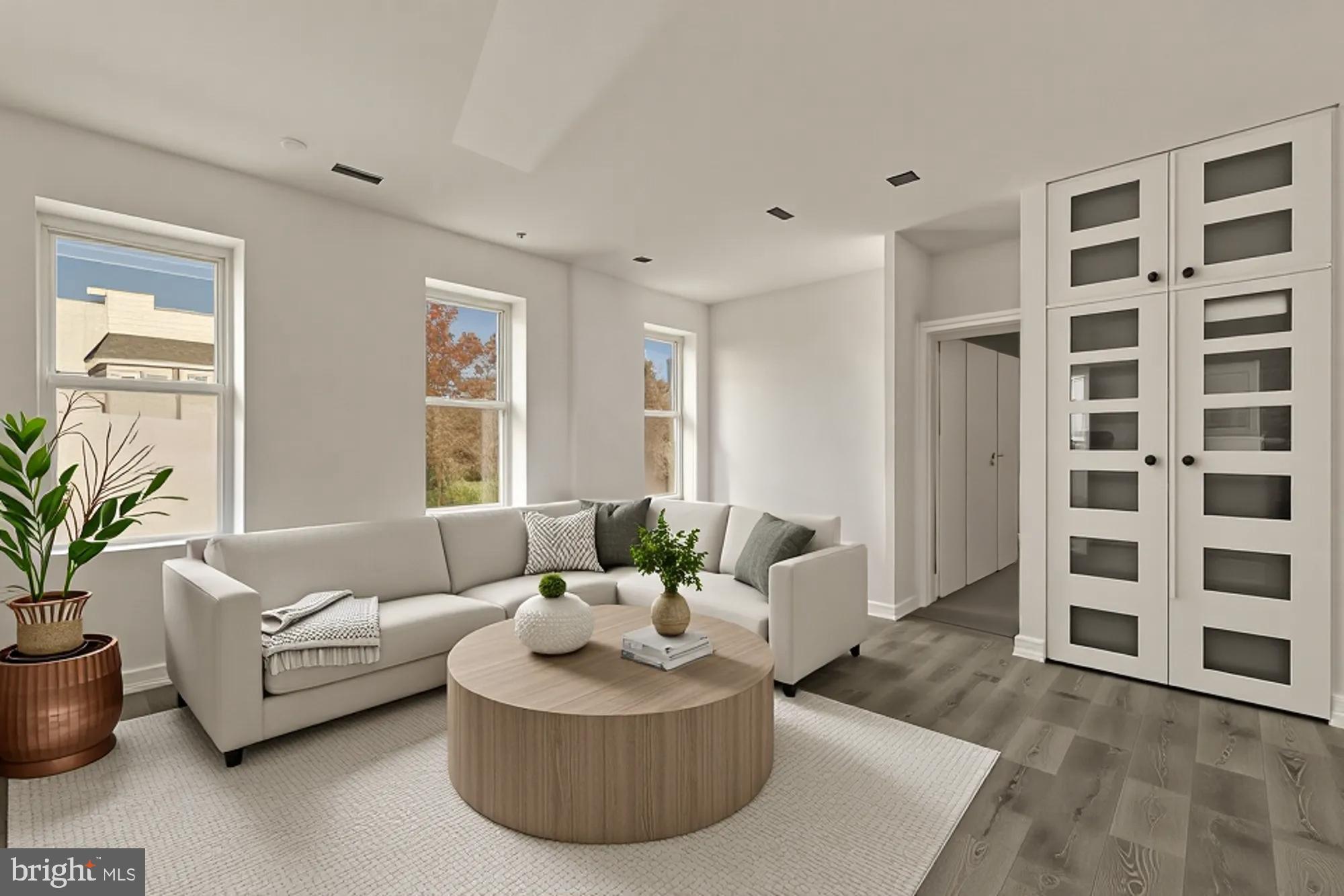 Real estate listing preview #22