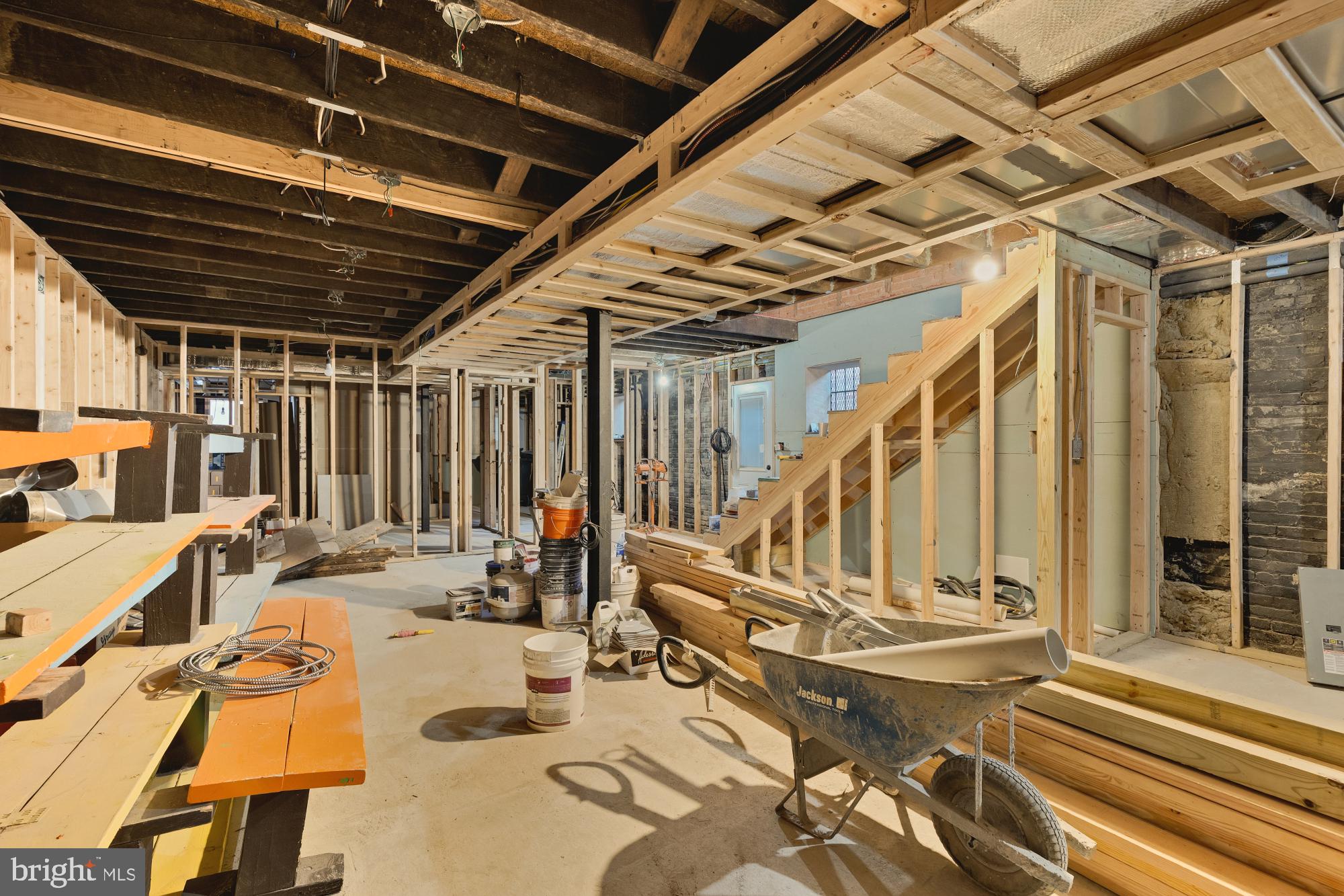 Real estate listing preview #34