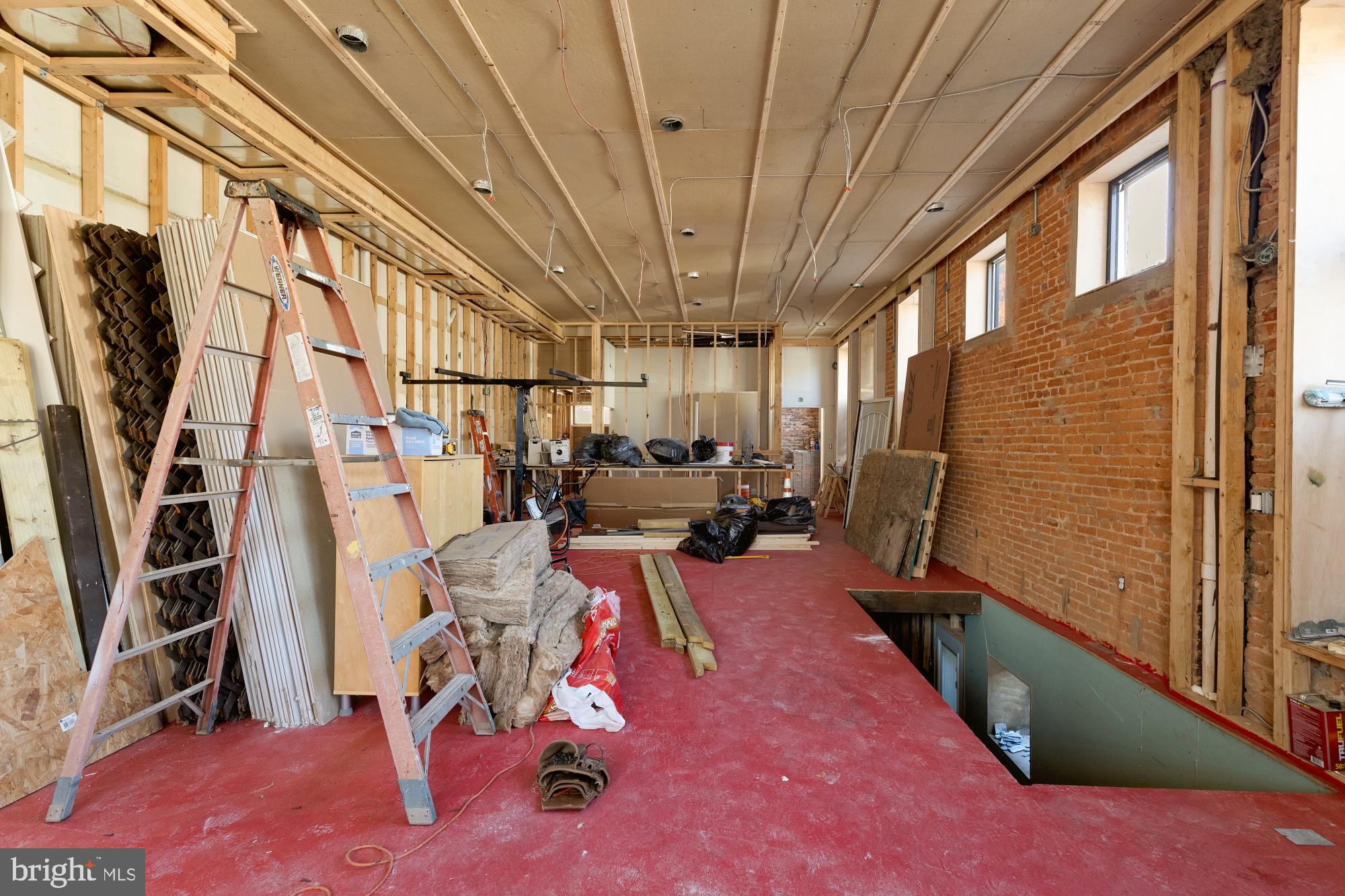 Real estate listing preview #10