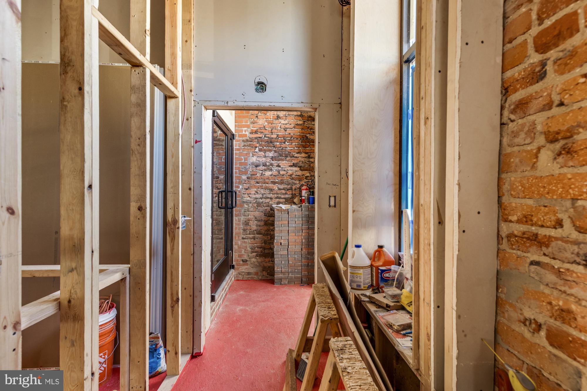 Real estate listing preview #16