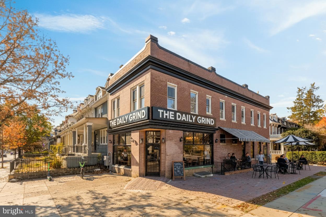 Real estate listing preview #5